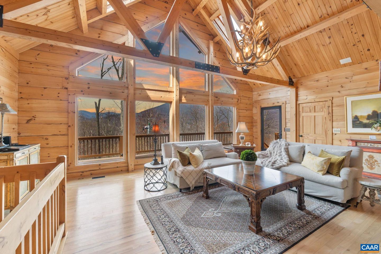 643 Lost Valley Rd, Madison