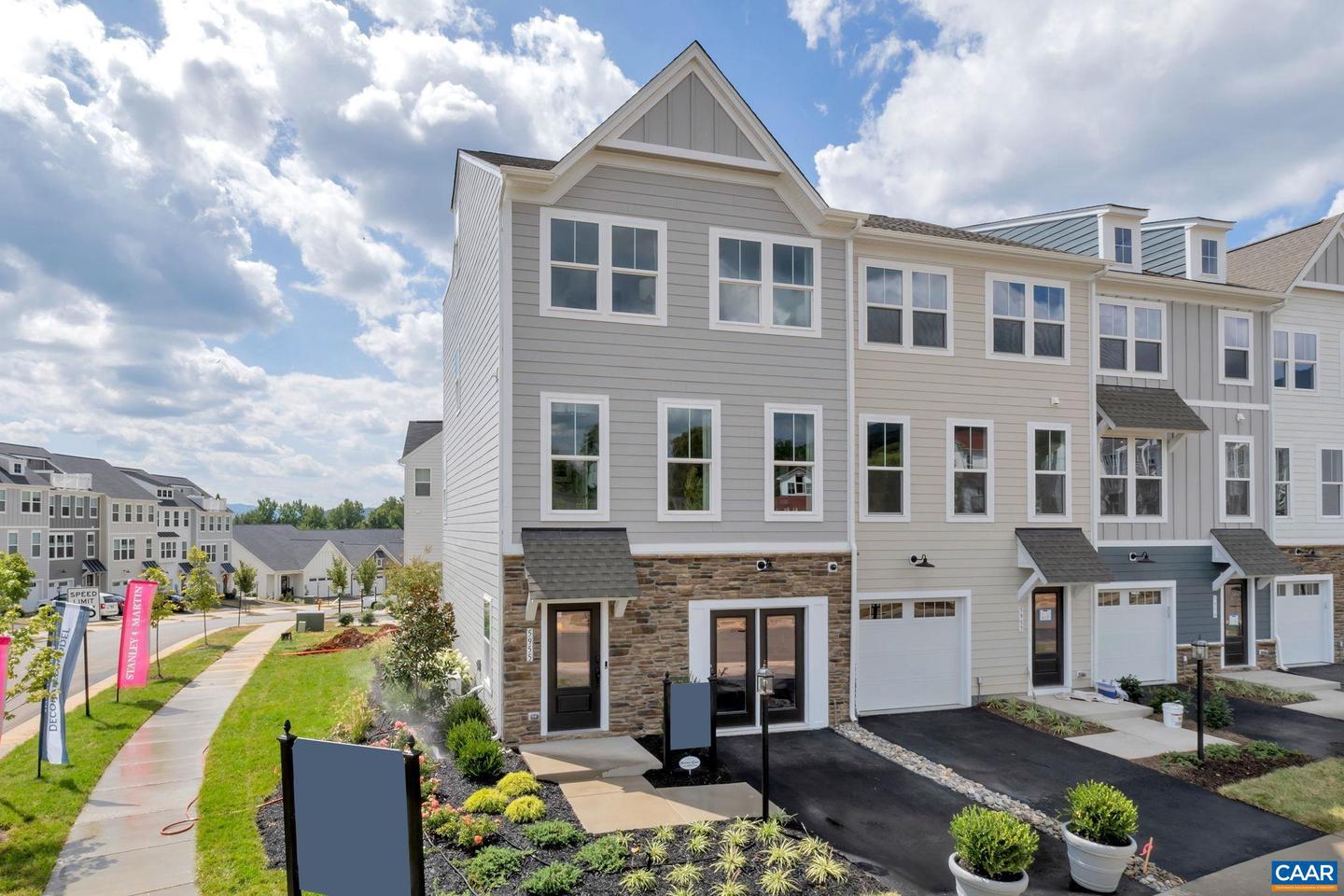 5966 Cling Ln, Crozet