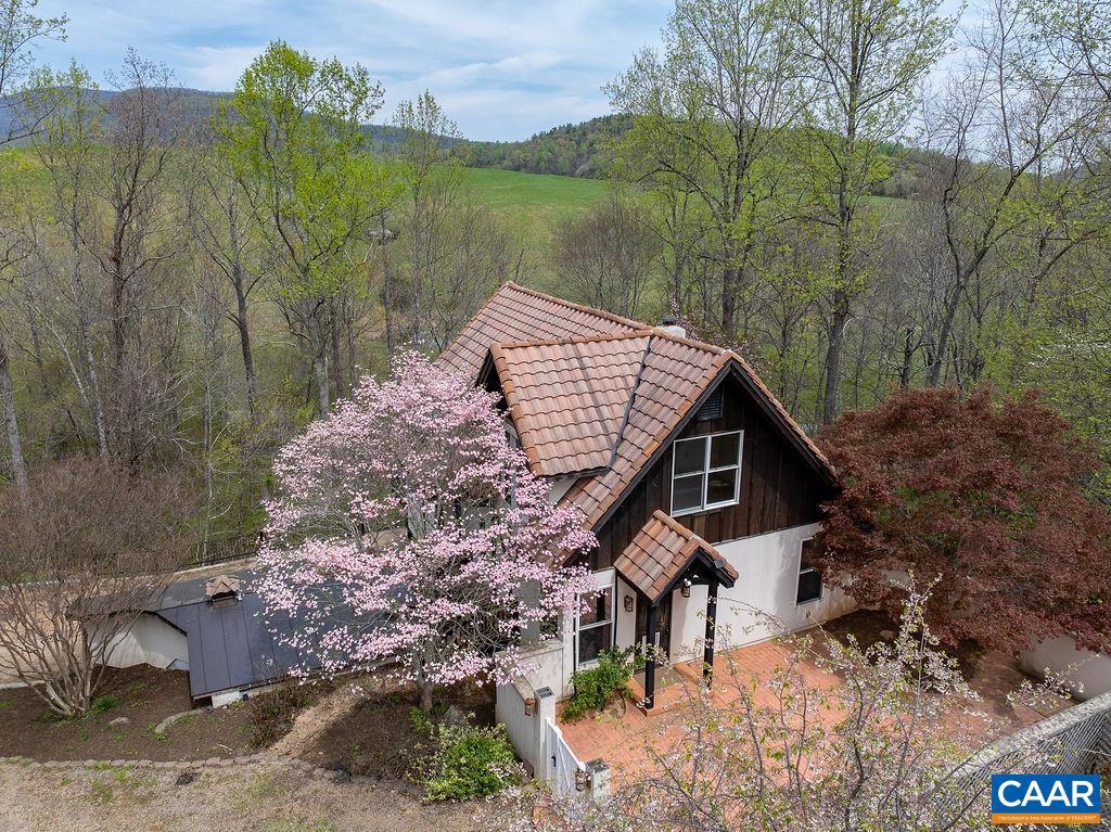 7035 Blackwells Hollow Rd, Crozet