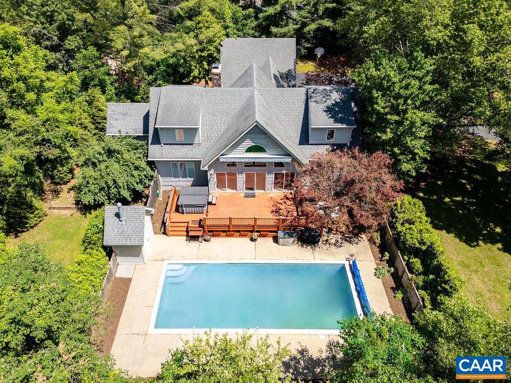65 Windthistle Ct, Nellysford