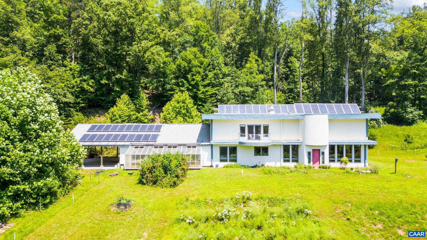 350 Creekside Ln