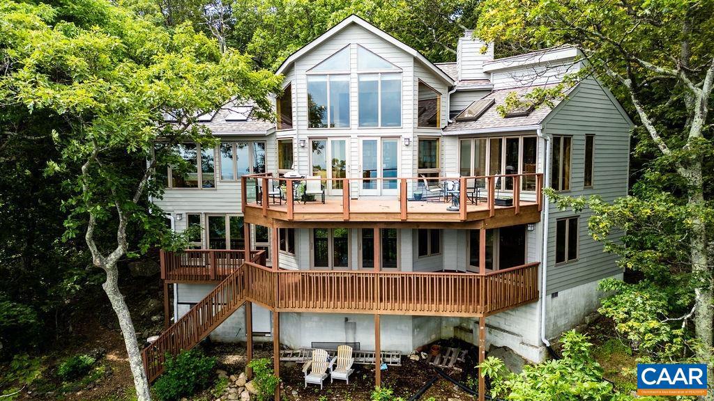 788 Devils Knob Loop, Roseland