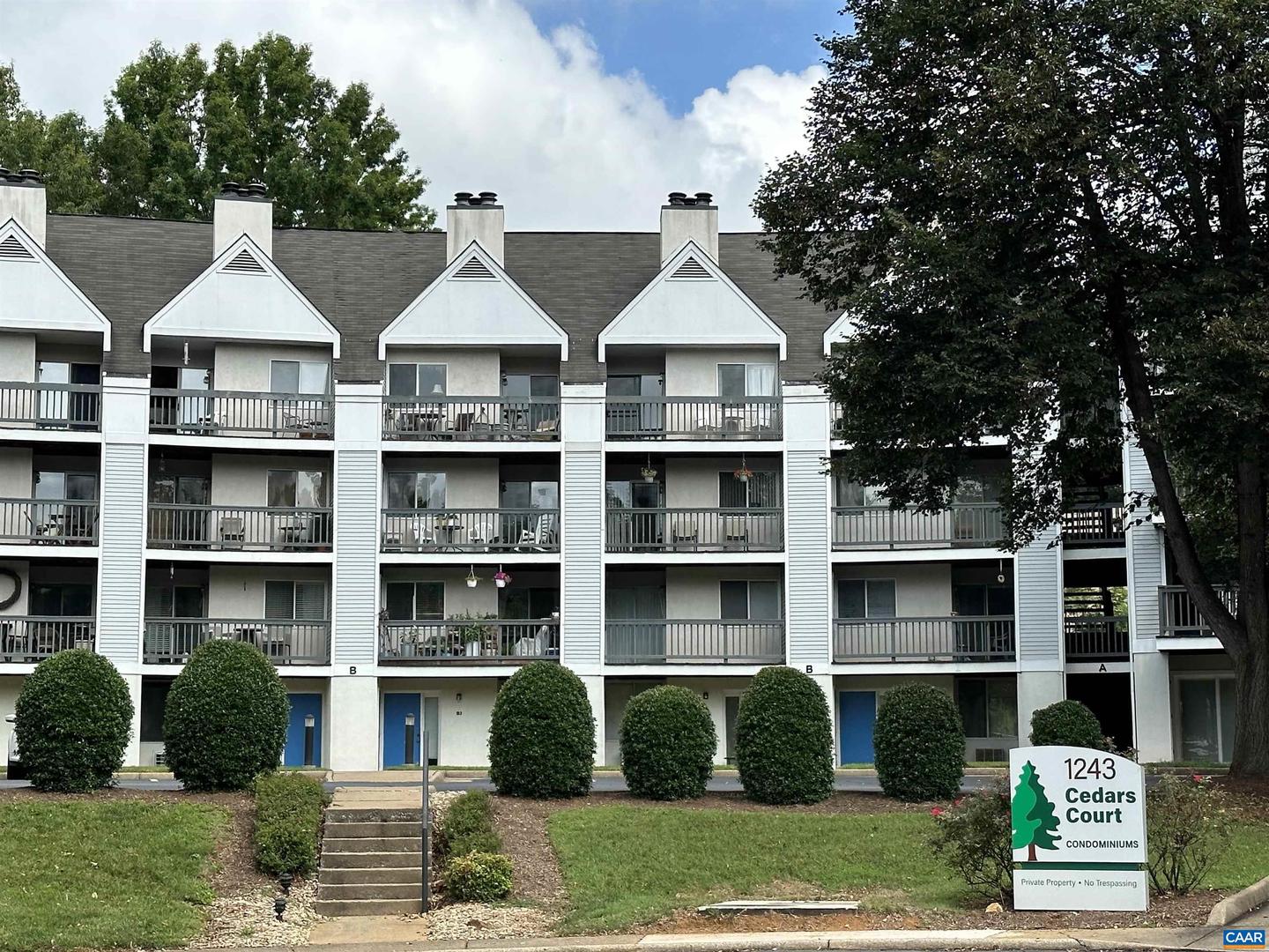 1243 Cedars Ct #b5, Charlottesville