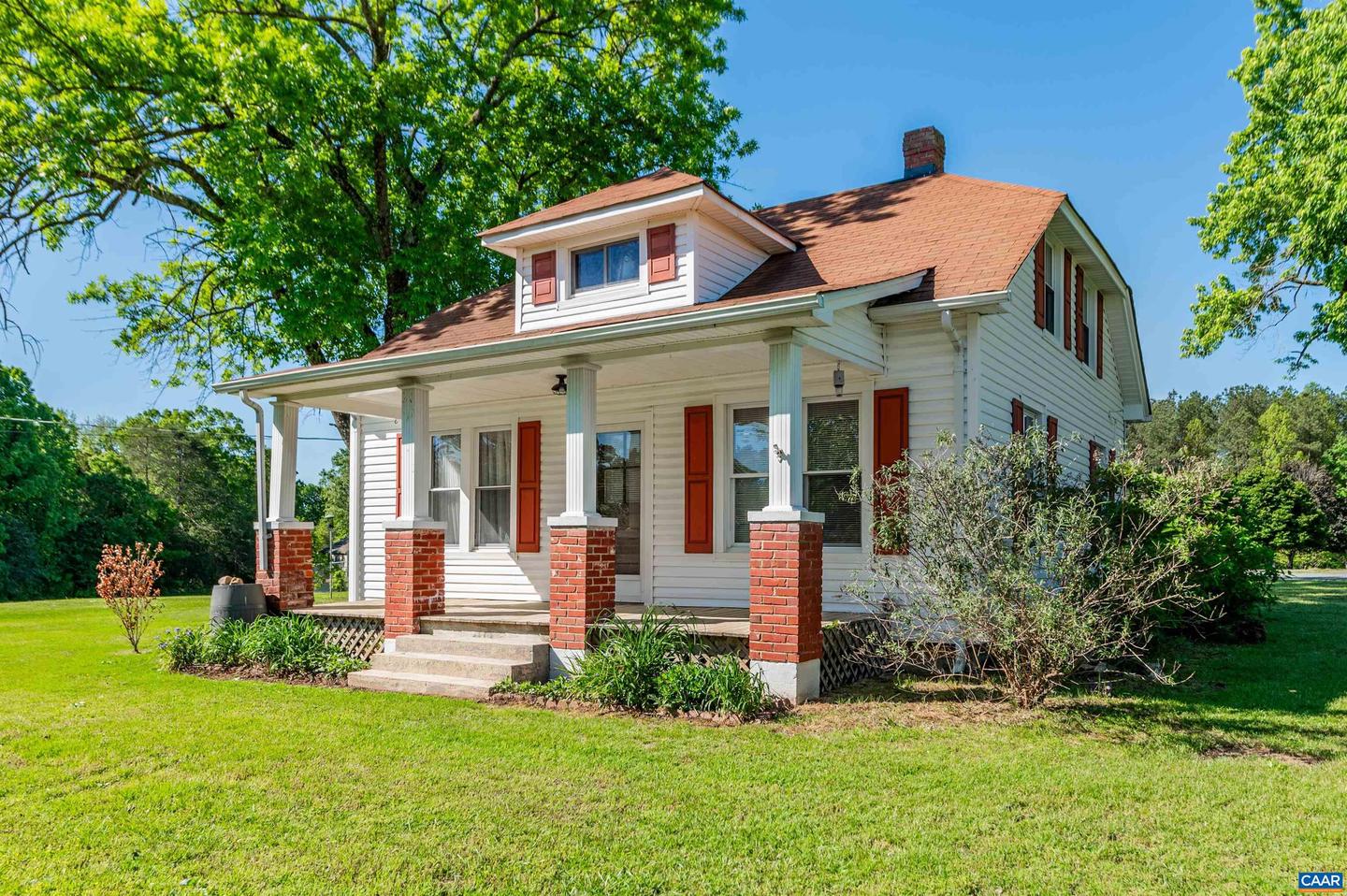 92 Grace Johnson Ln, Kents Store