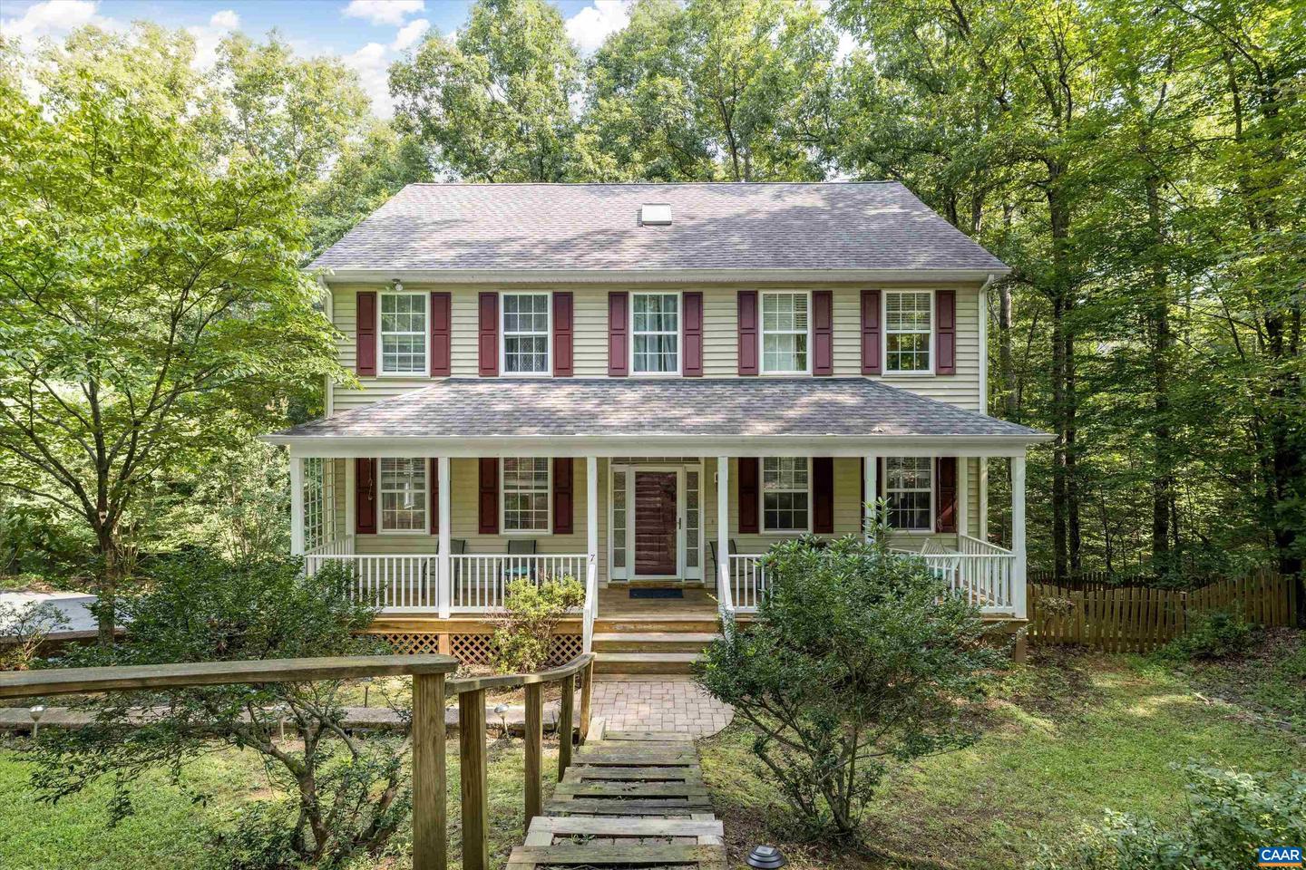 7 Cheyenne Ct, Palmyra