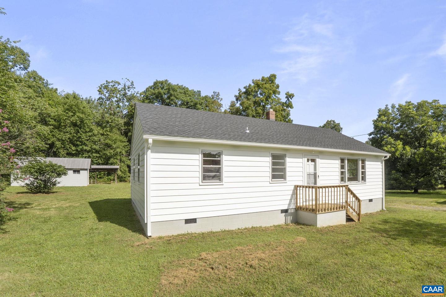 12395 S Constitution Rte, Scottsville