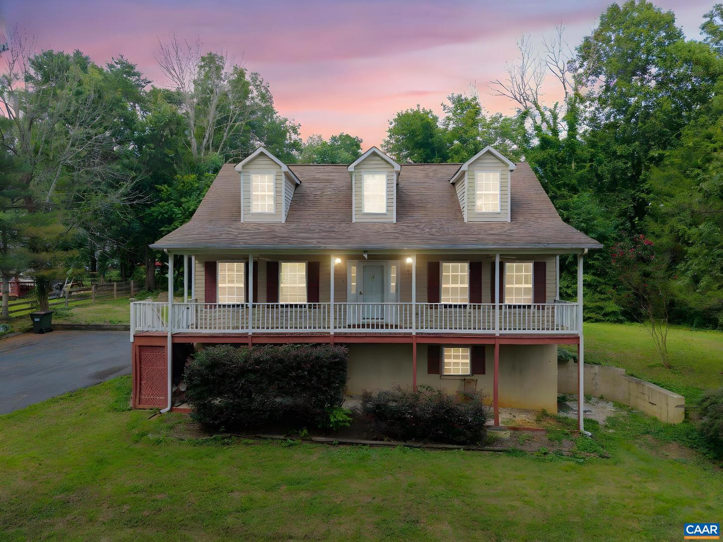 497 Sunset Dr