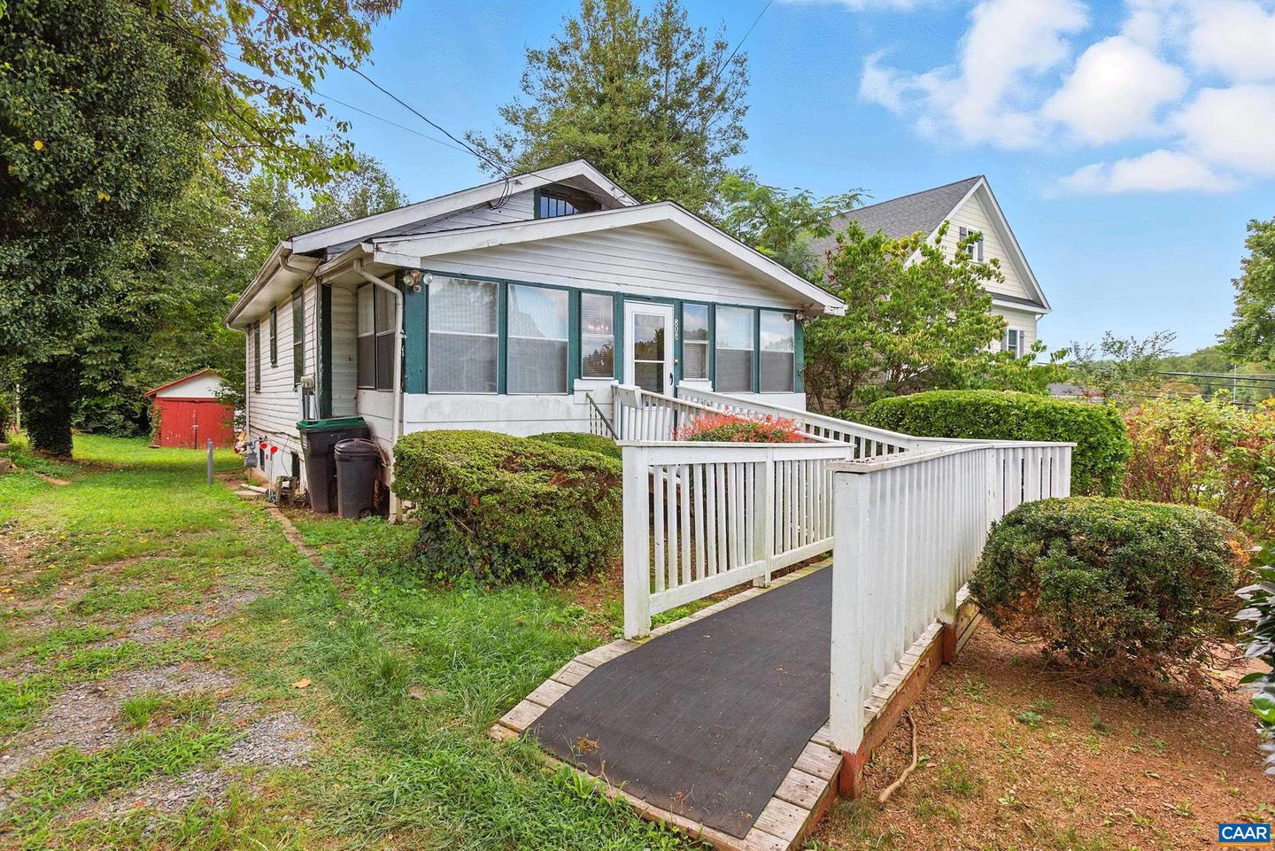 808 Cynthianna Ave, Charlottesville