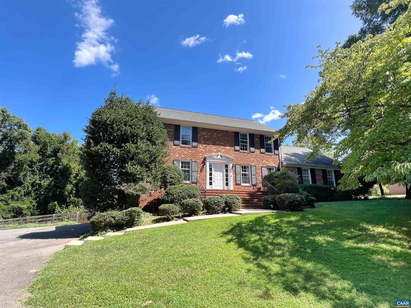 224 Carrsbrook Dr, Charlottesville