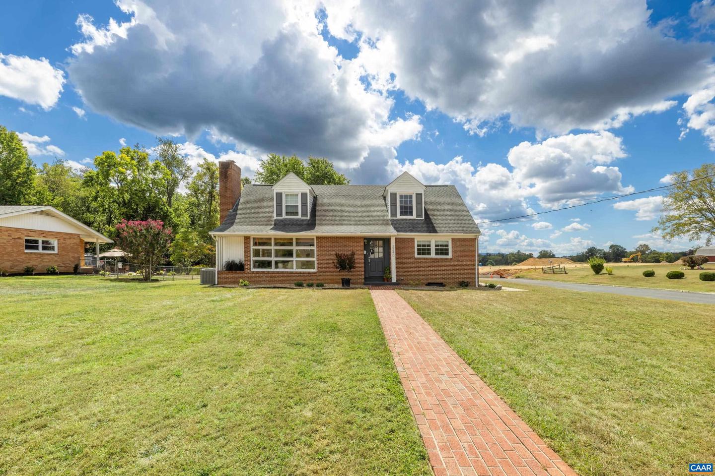 2240 Belvue Rd, Waynesboro