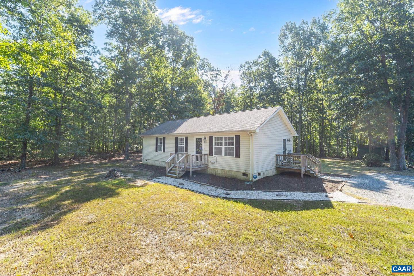 118 Hunters Hill Ln, Gordonsville