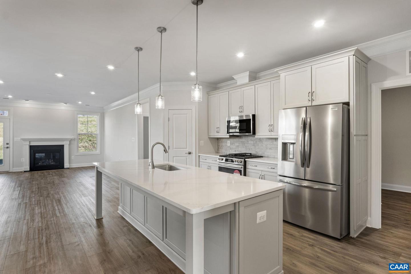 244 Ridgeline Dr, Waynesboro