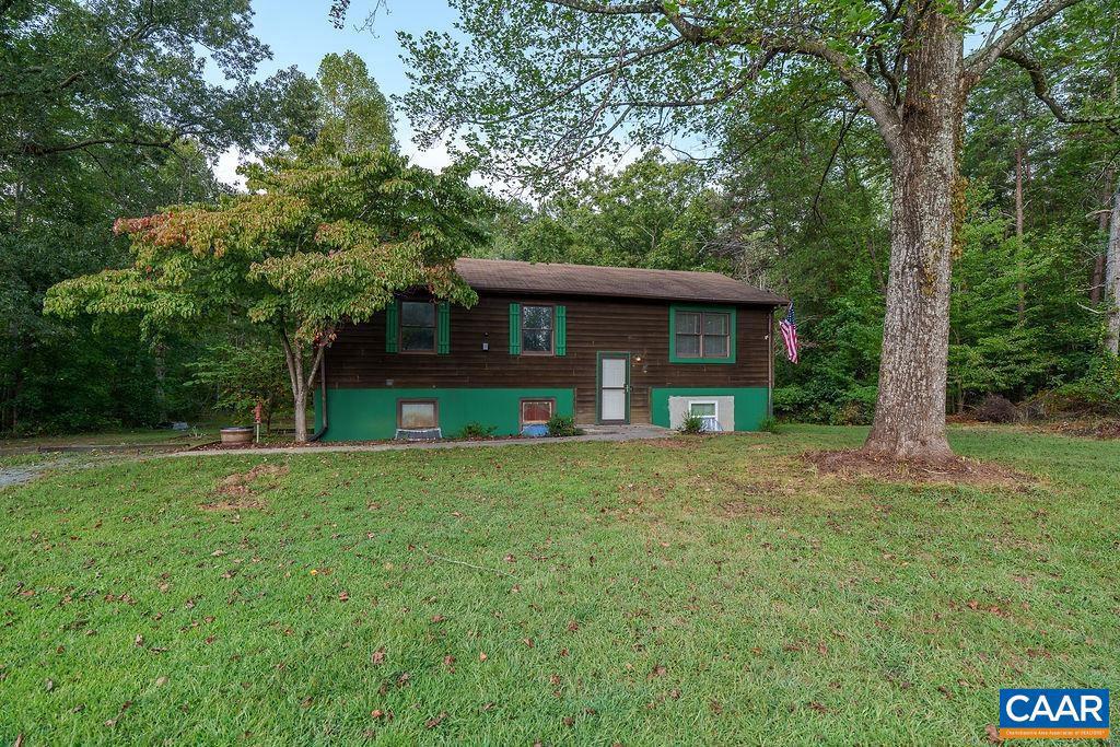 1209 Hollands Rd