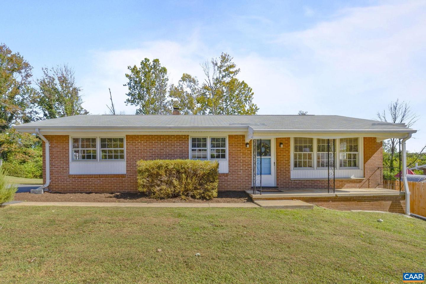 2208 Dominion Dr, Charlottesville
