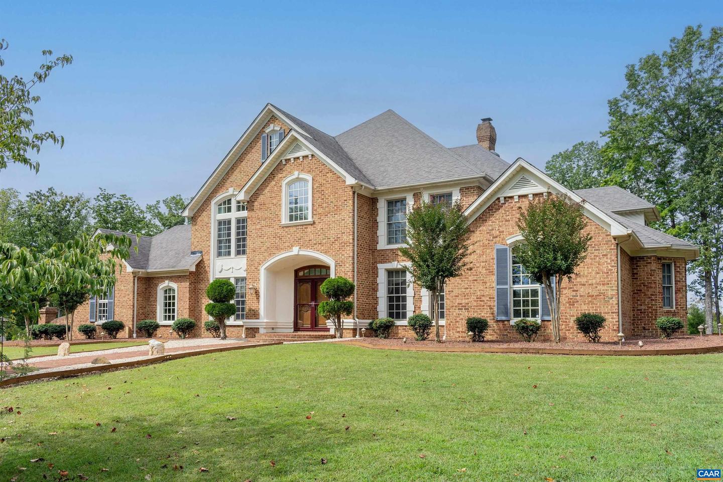2576 S James River Hwy, Wingina