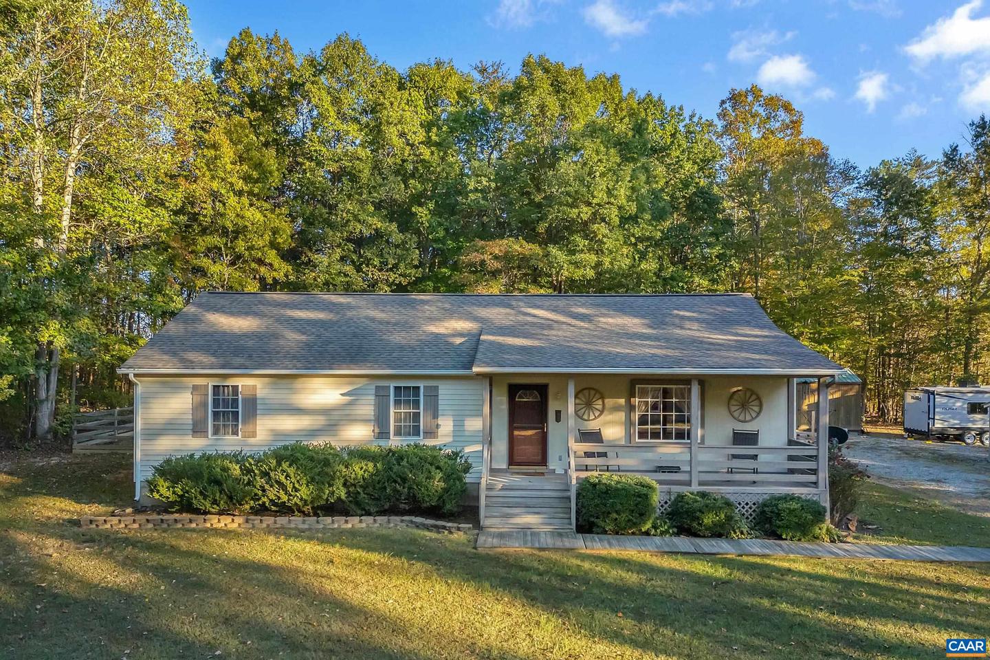 1211 Tisdale Rd, Louisa