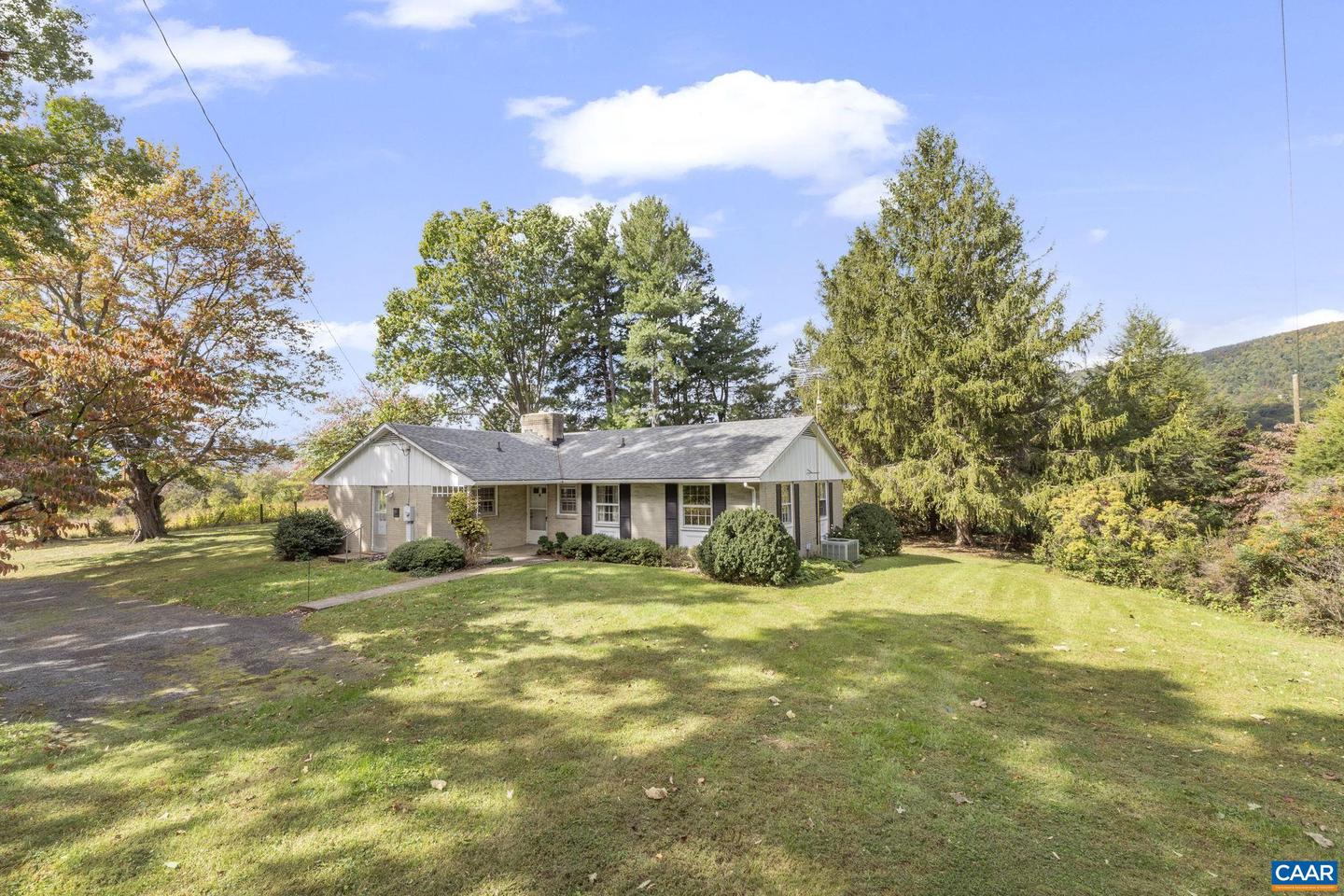 9281 Dick Woods Rd, Afton