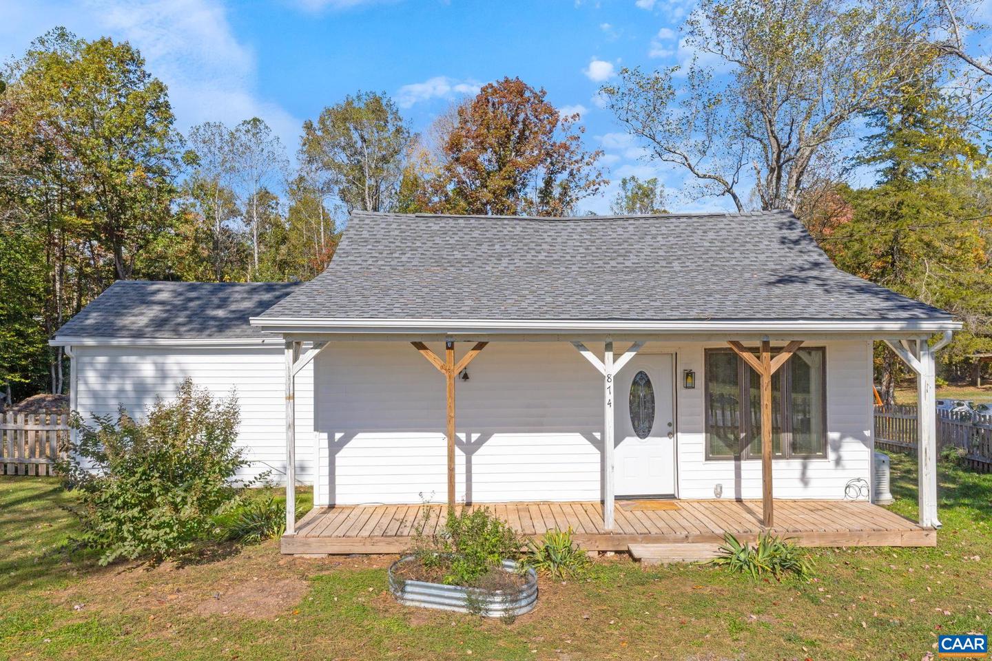 874 James River Rd, Scottsville