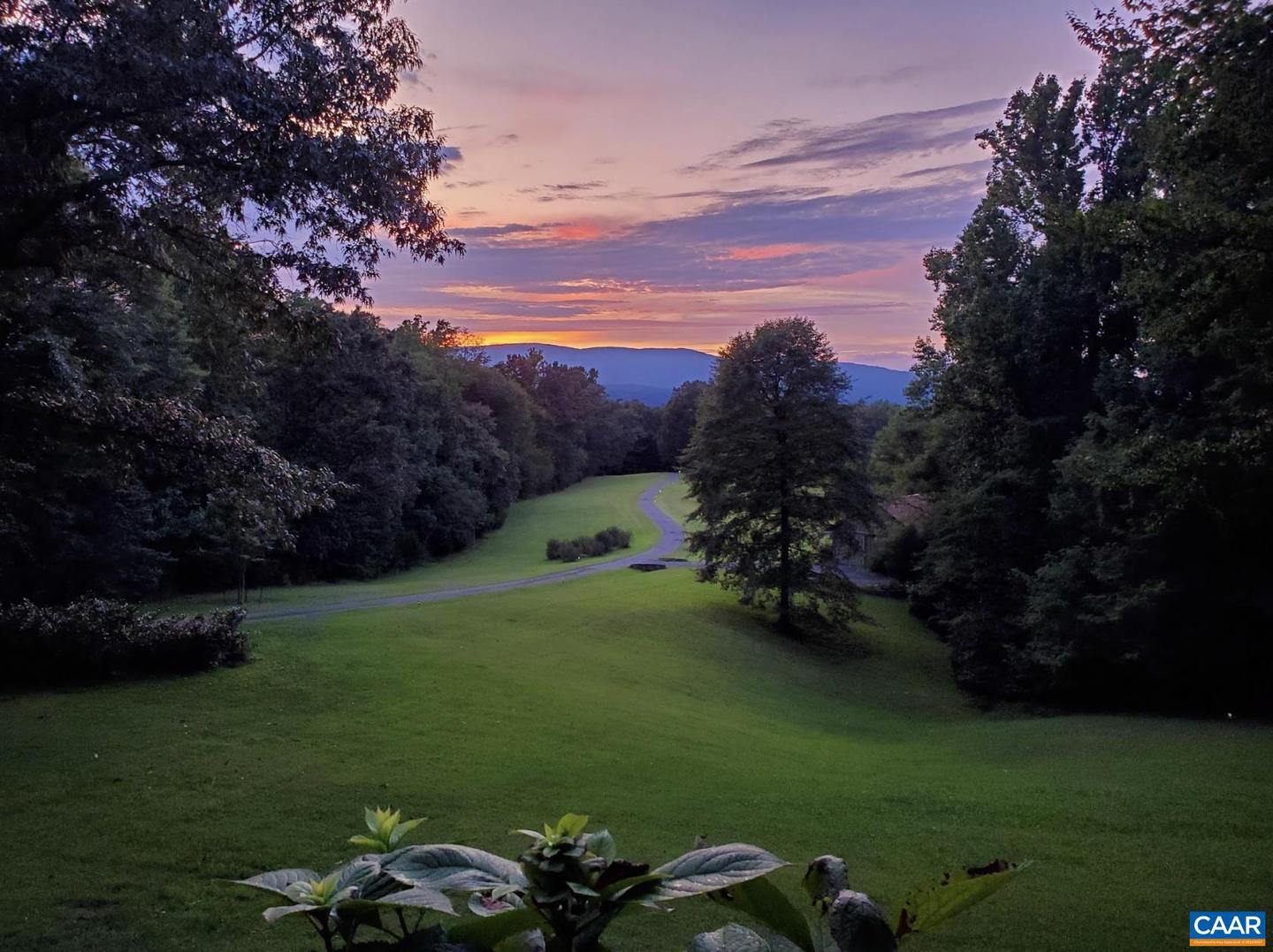 407 Broad Axe Rd, Charlottesville