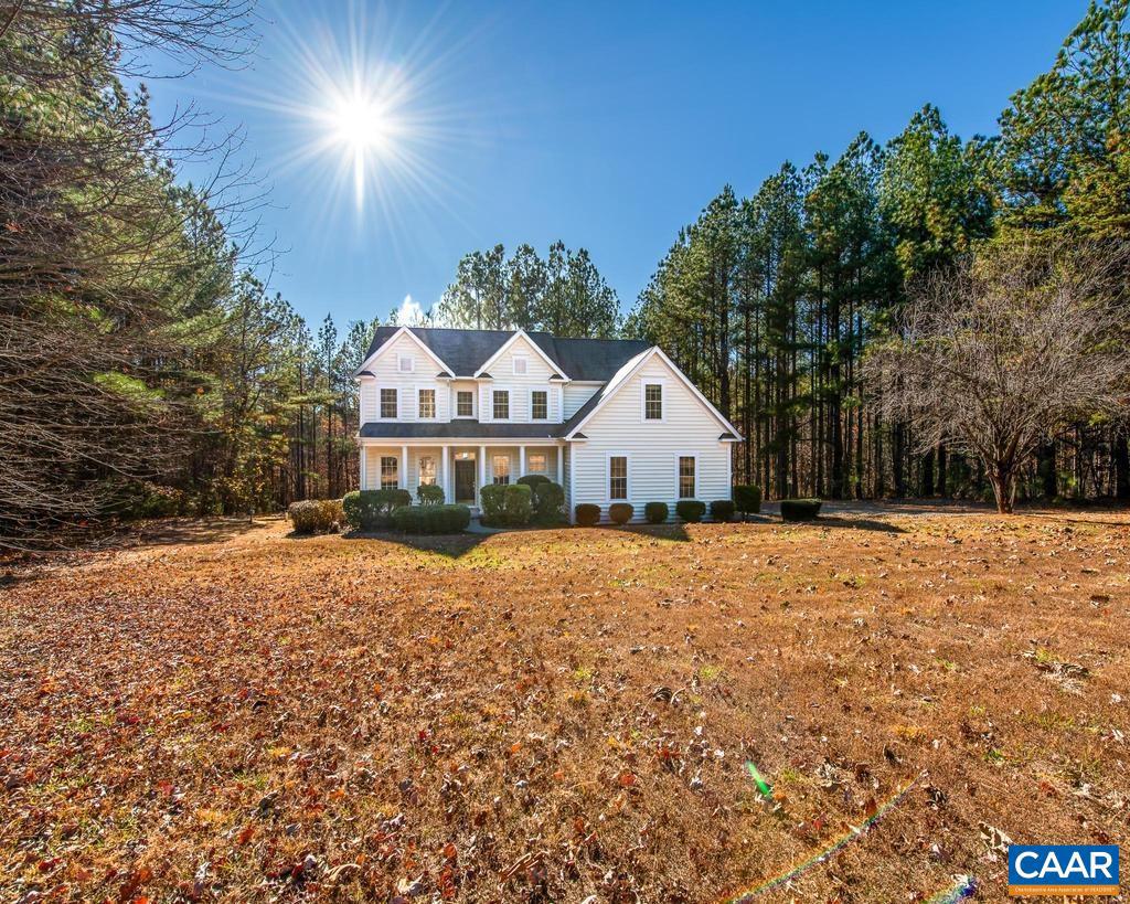 228 Antioch Springs Ln, Scottsville