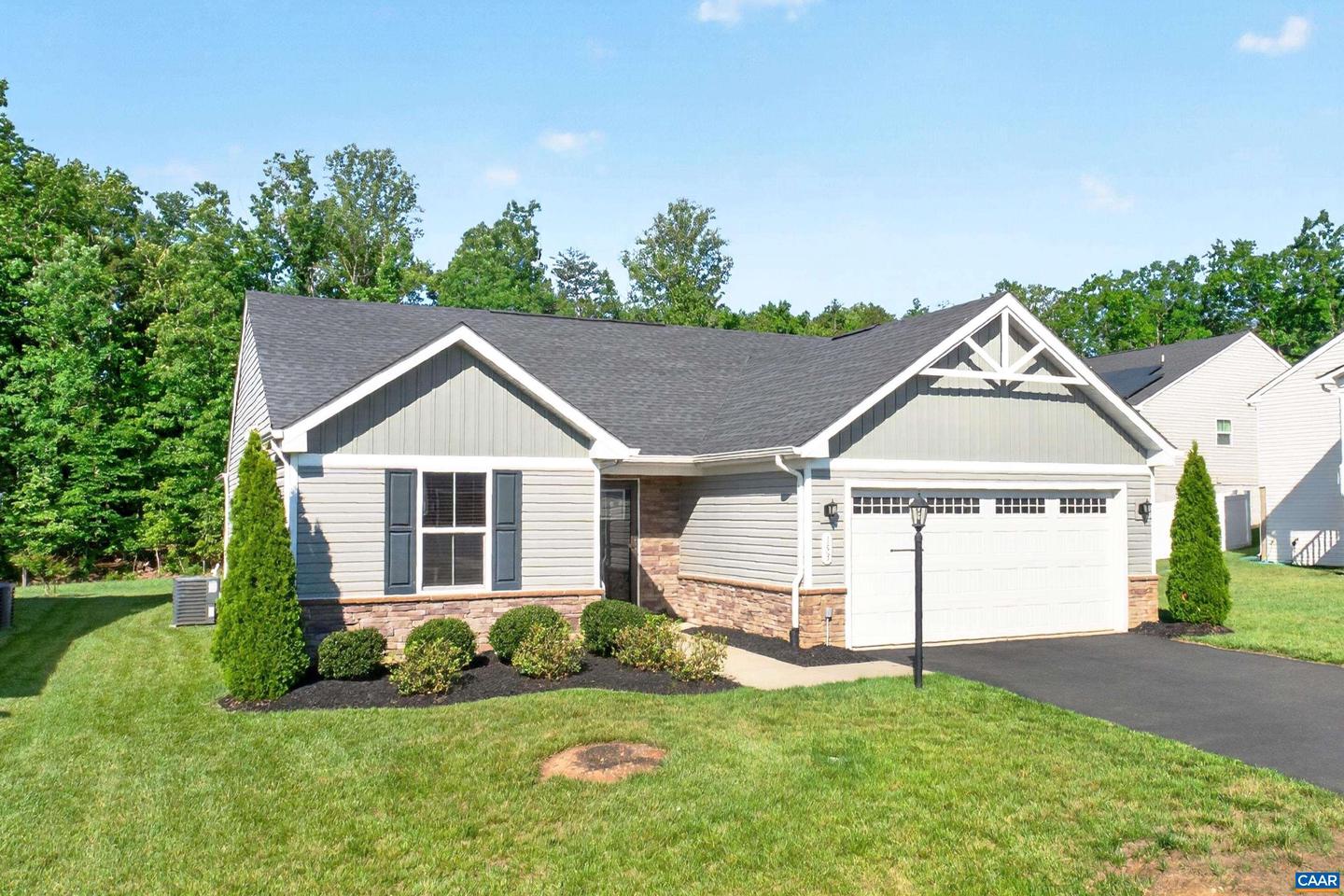 153 Park Dr