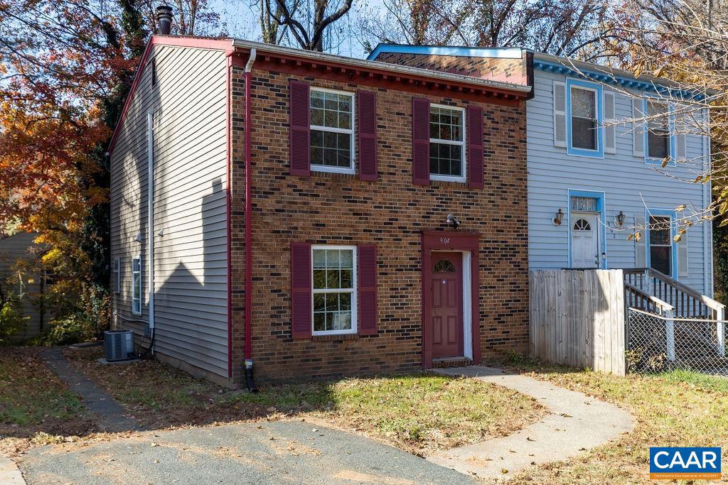 904 Rock Creek Rd