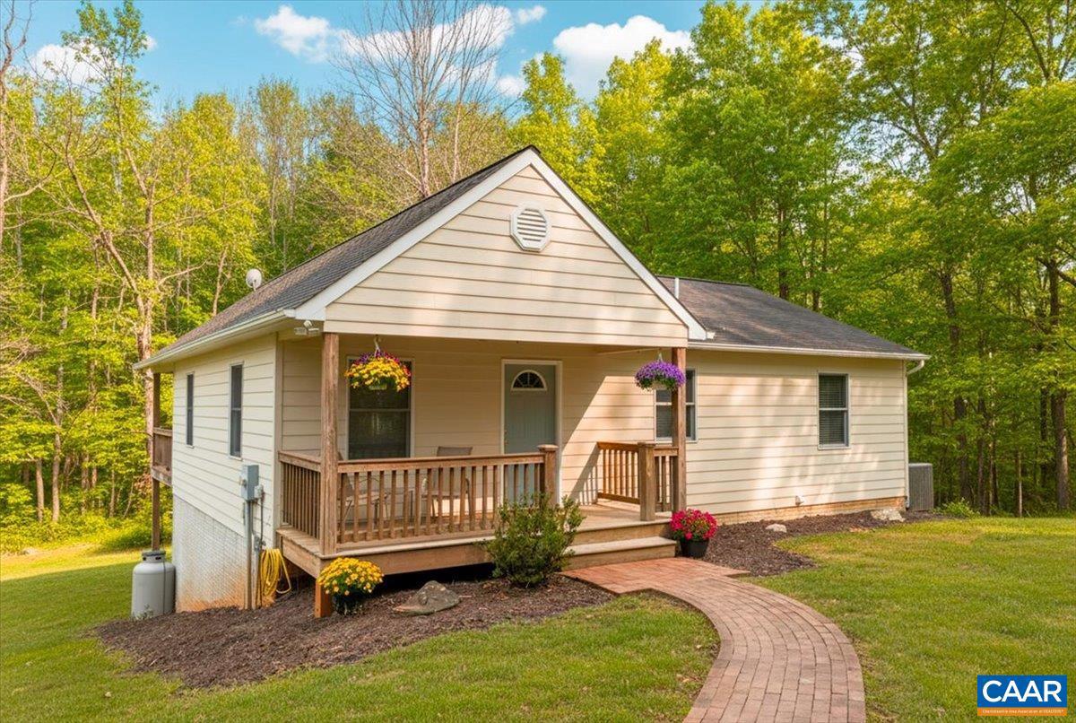 1411 Hill Hollow Rd, Faber
