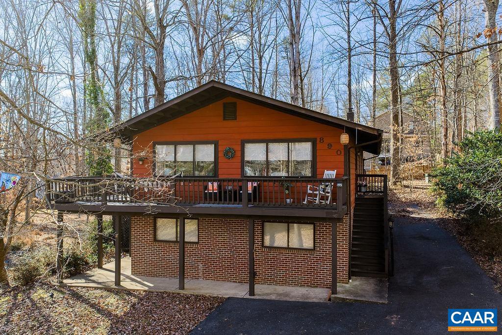 890 Jefferson Dr, Palmyra