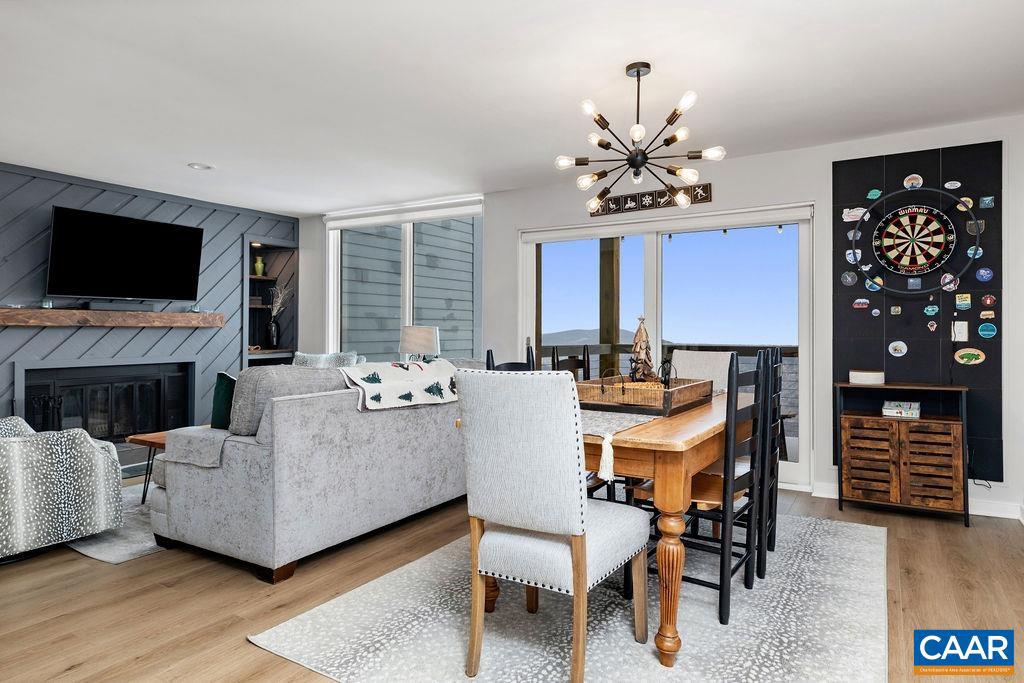 1411 Highlands Condos, Roseland