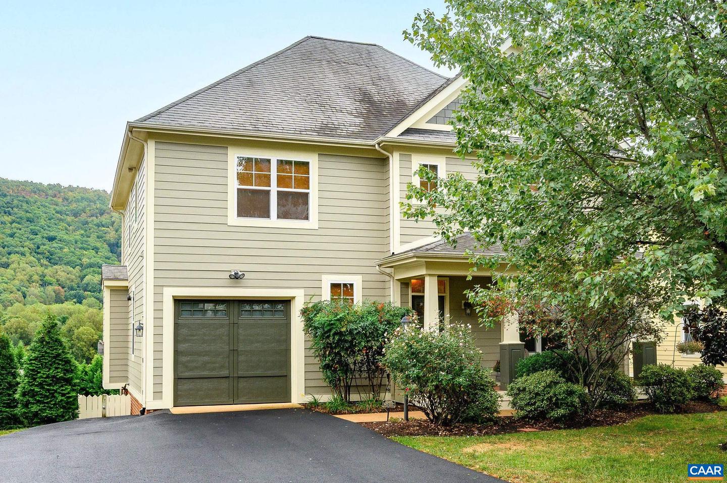 1124 Arden Dr, Charlottesville