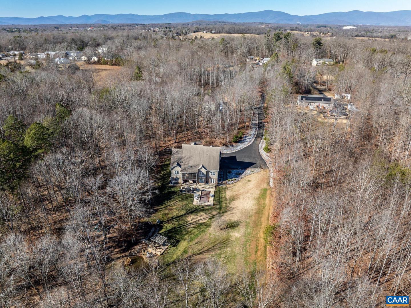 214 Toms Rd, Barboursville