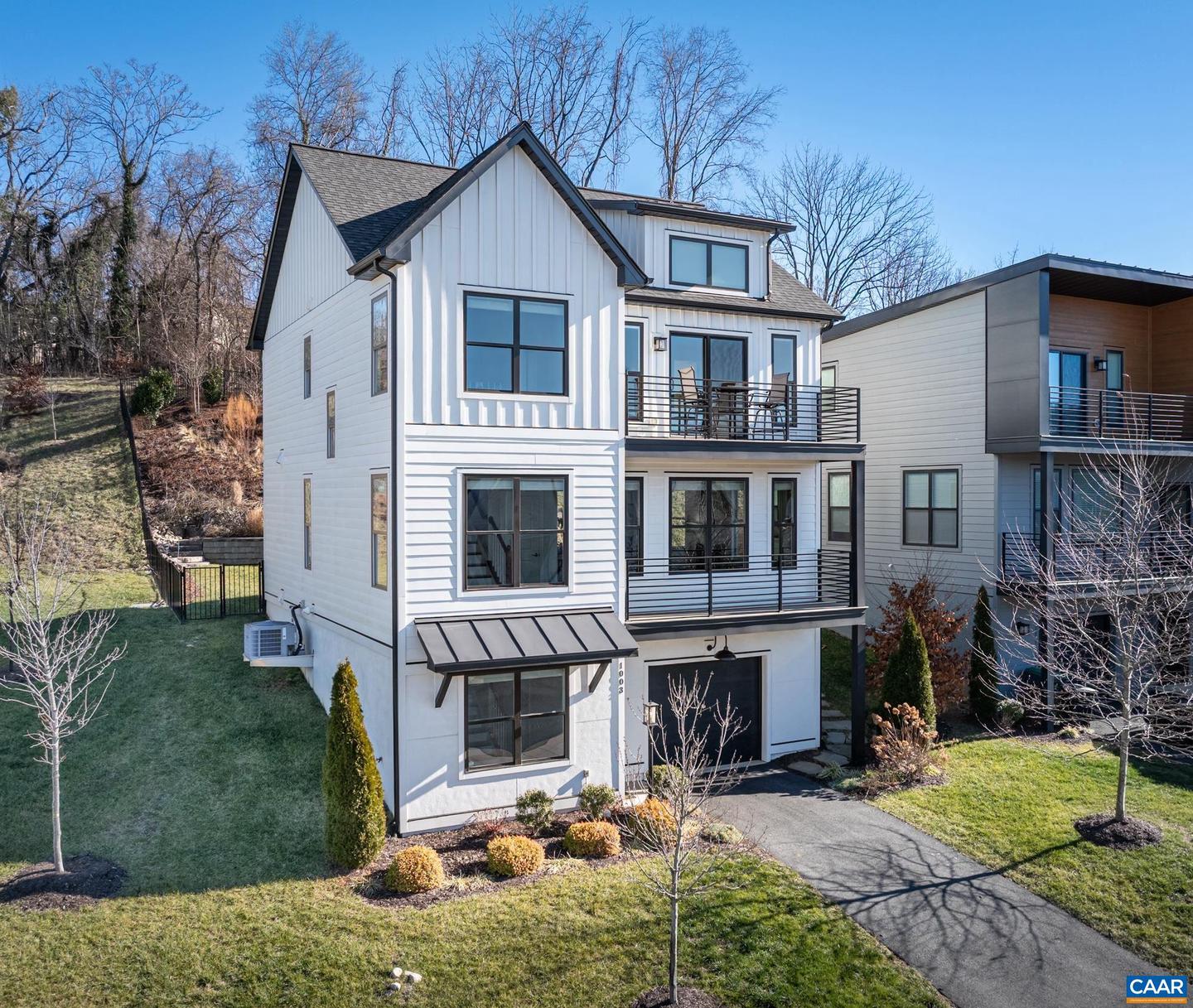 1003 Stonehenge Ave Ext, Charlottesville