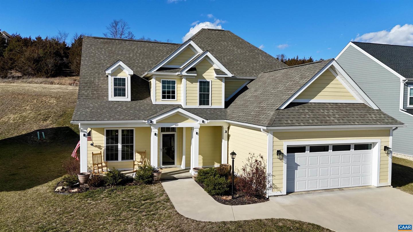 189 Windsor Dr, Fishersville