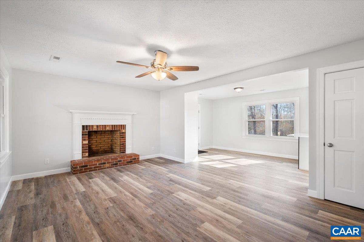 241 Fairlane Dr, Stanardsville