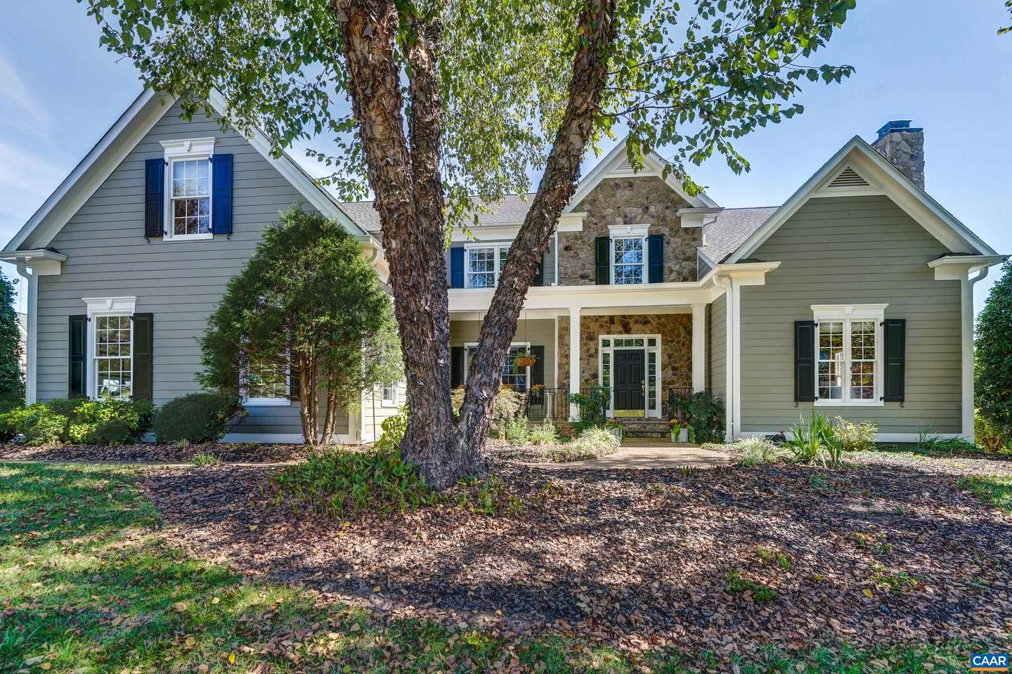 1126 Cambridge Hill Ln, Keswick