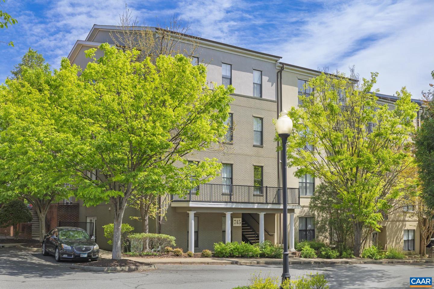 745 Walker Sq #3b
