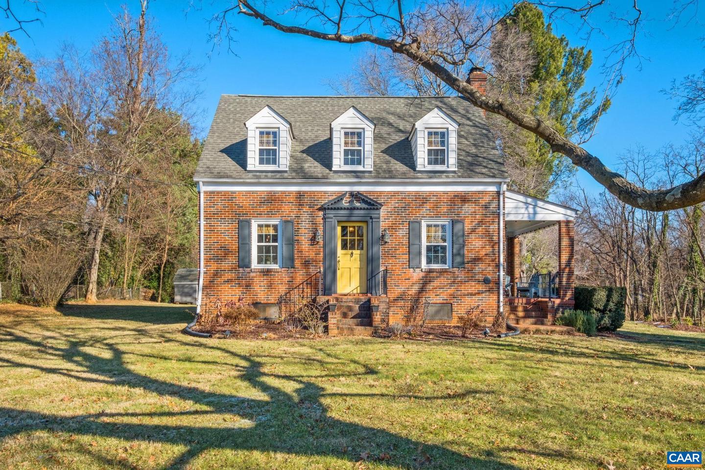 602 N Main St, Gordonsville