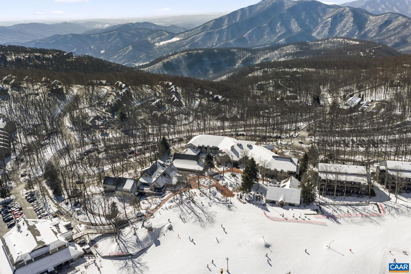 167 Mountain Inn Condos, Wintergreen Resort