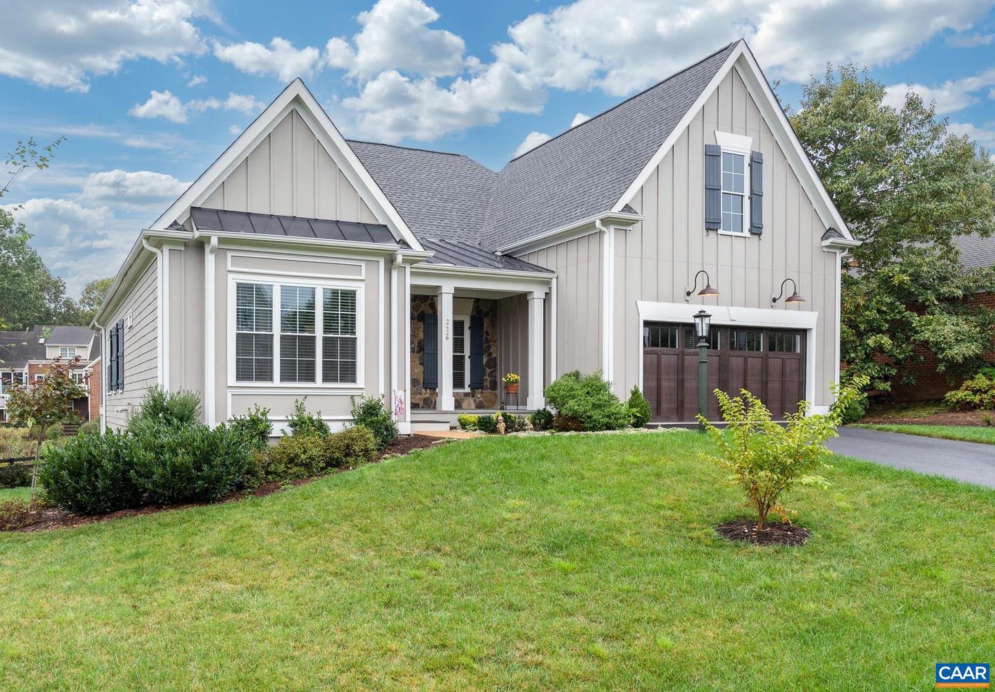 2426 Pendower Ln, Keswick