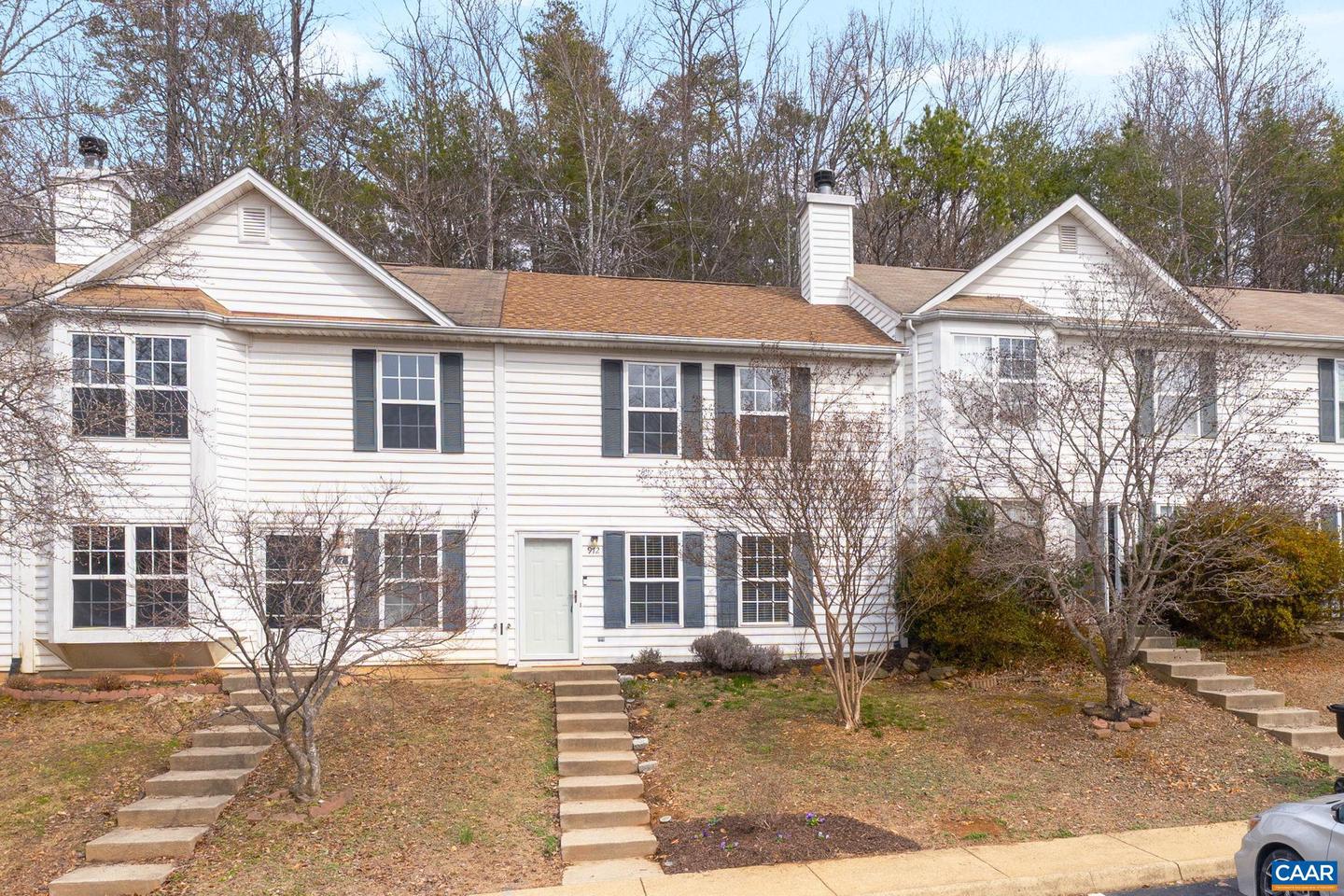 972 Towne Ln, Charlottesville