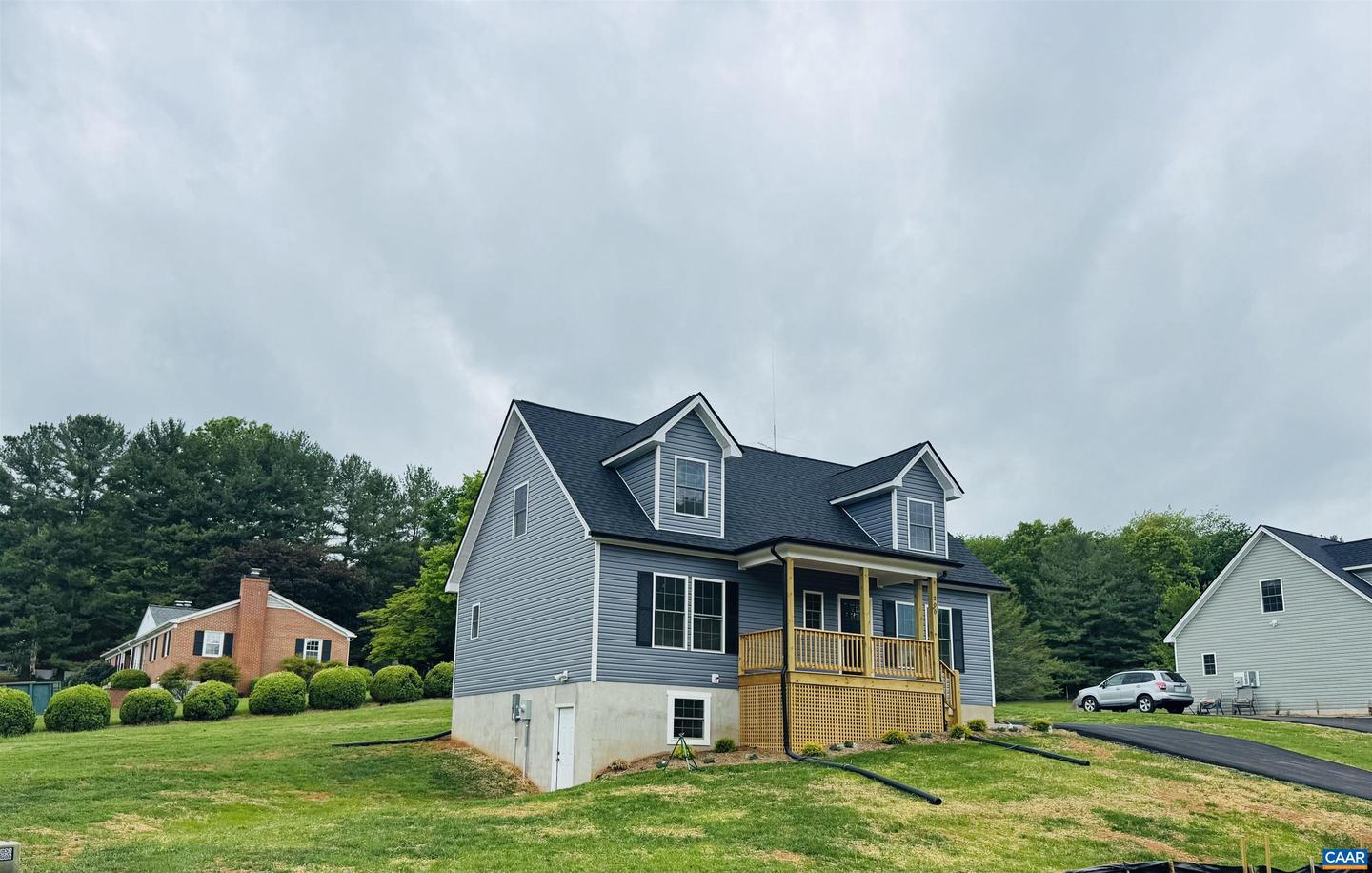 200 Robin Hood Rd