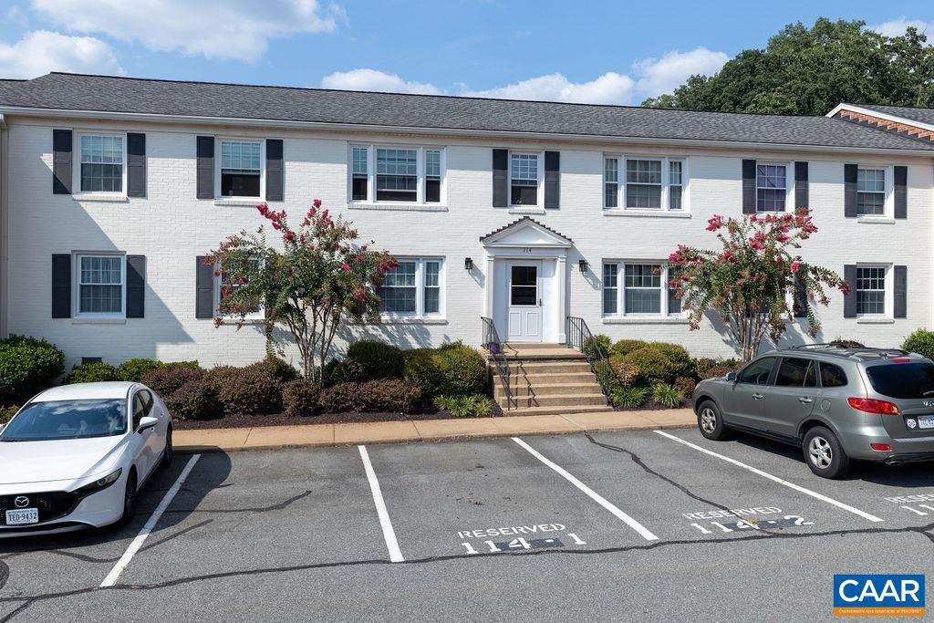 114 Hessian Hills Rdg #1