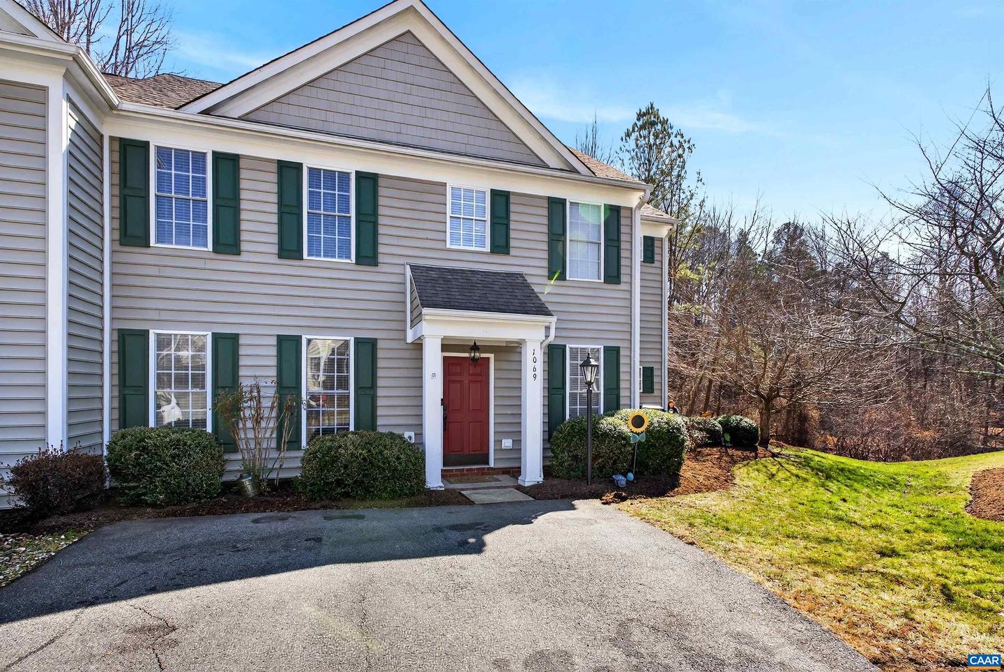 1069 Bristlecone Ln, Charlottesville