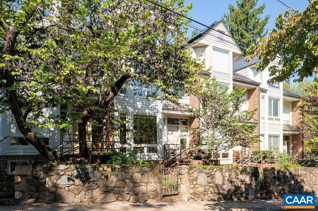 503 NE 2nd St, Charlottesville