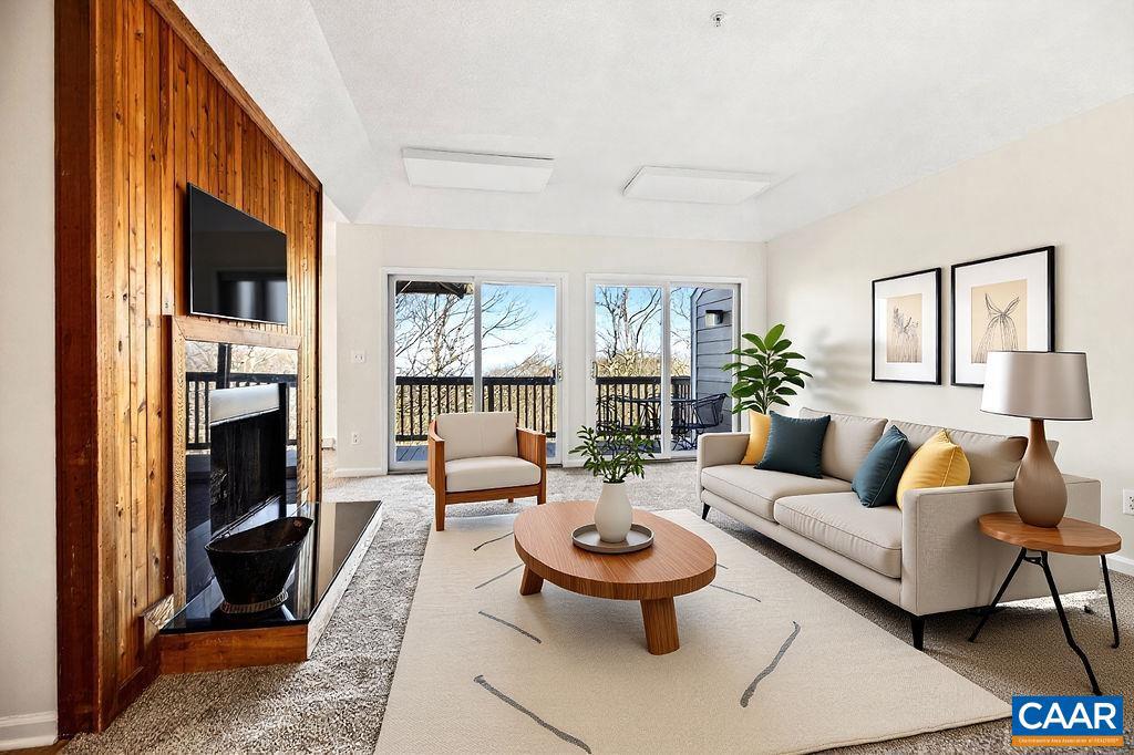 2084 Stone Ridge Condos