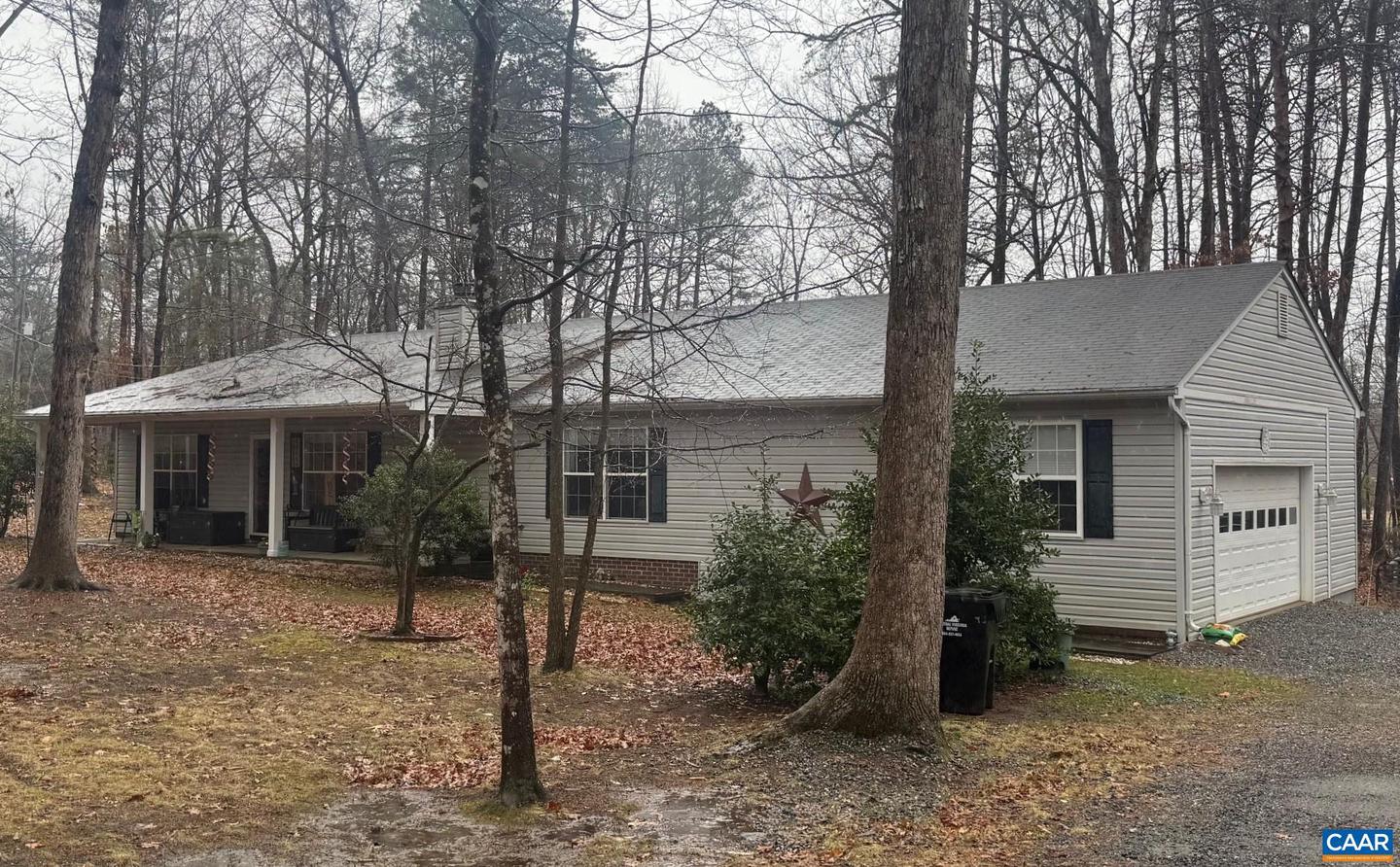 547 Forest Hill Rd, Gordonsville