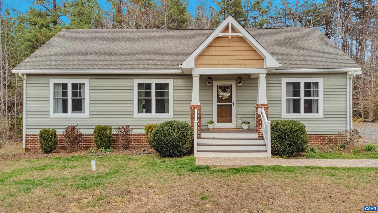 340 Manchester Rd, Bumpass