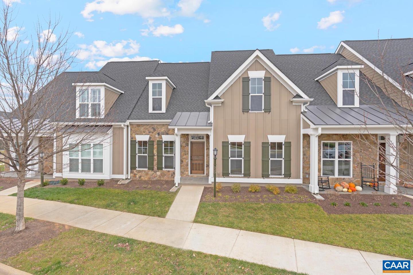 935 Addle Hill Rd
