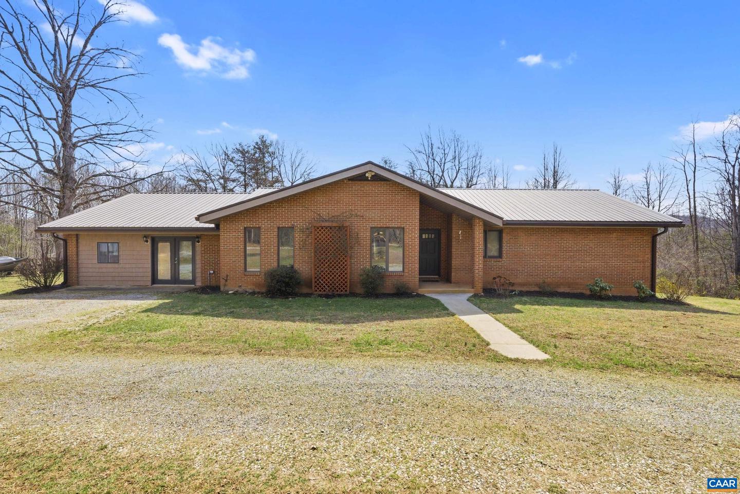 1621 Turkey Mountain Rd, Amherst