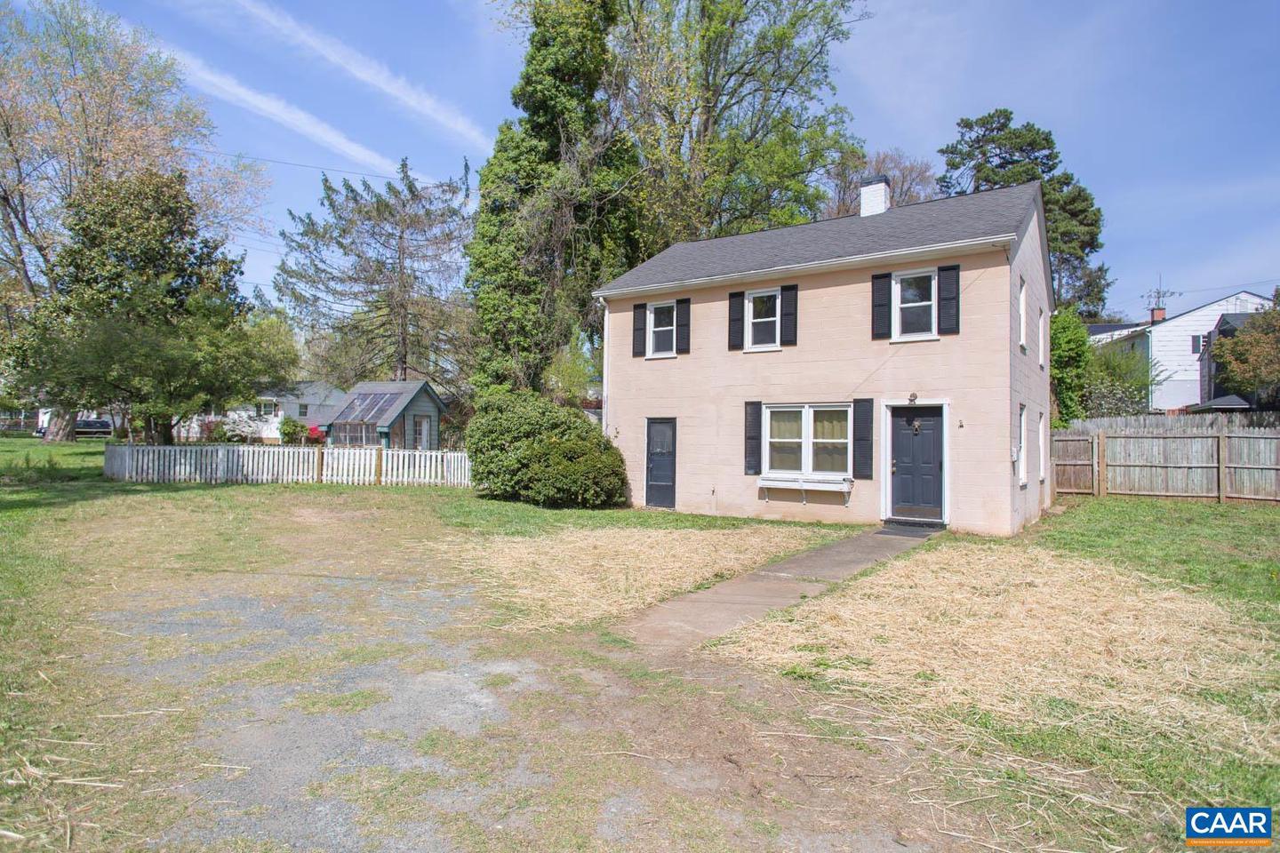 1421 Cherry Ave, Charlottesville